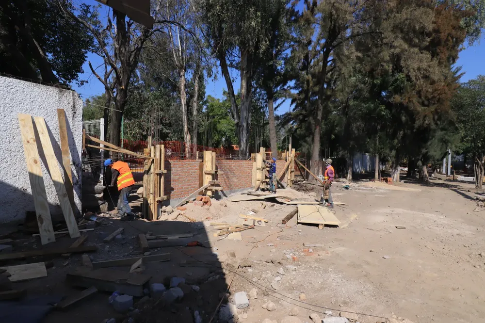 e171252a-95f6-4d56-80c3-56d9d16280fe-copied-media~2