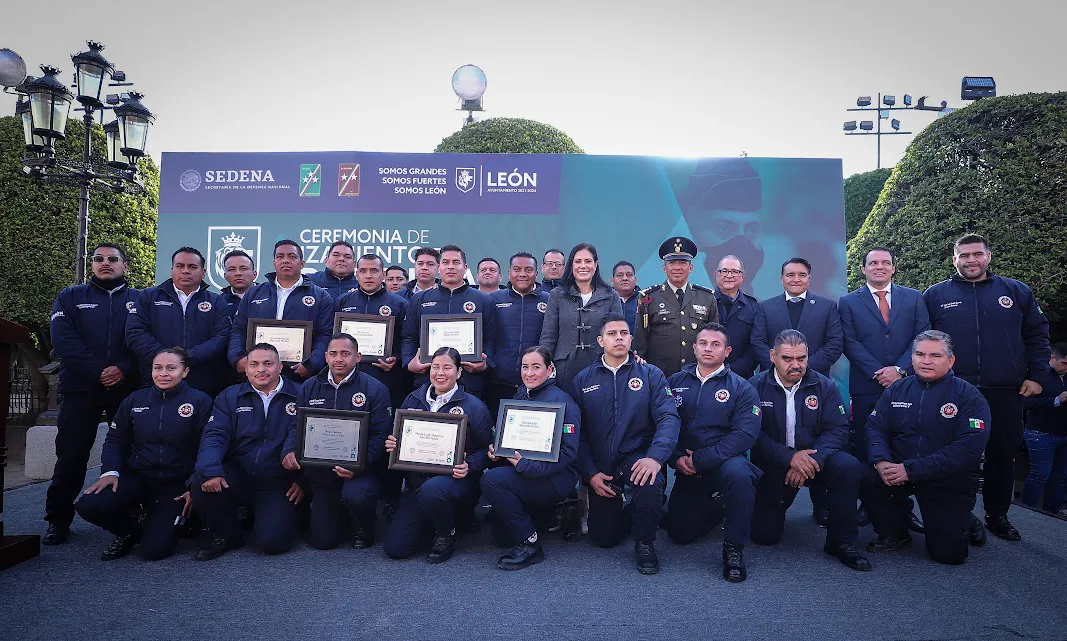 Reconocimiento-Bomberos-de-Leon