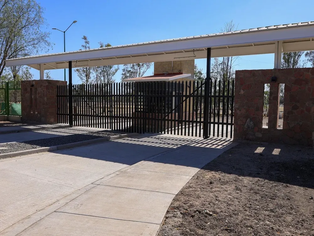 43454b6f-e00e-4172-b100-6723146ec9e7