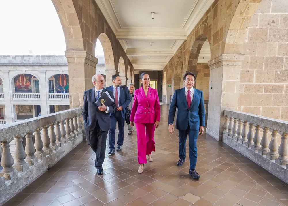 LIbia y Mario Delgado