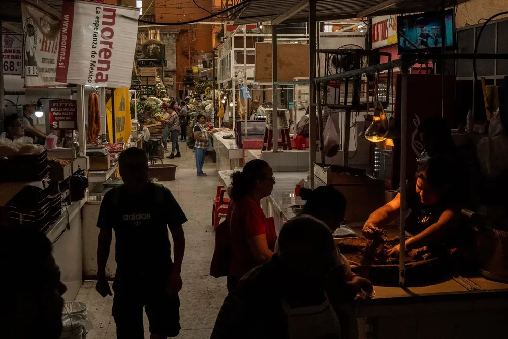 00int-mexico-morena-opulence-qvgj-superJumbo