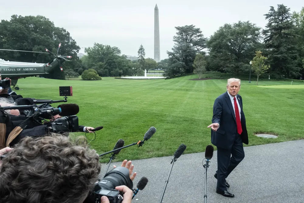 01dc-shutdown-cuts-01-mbzf-superJumbo