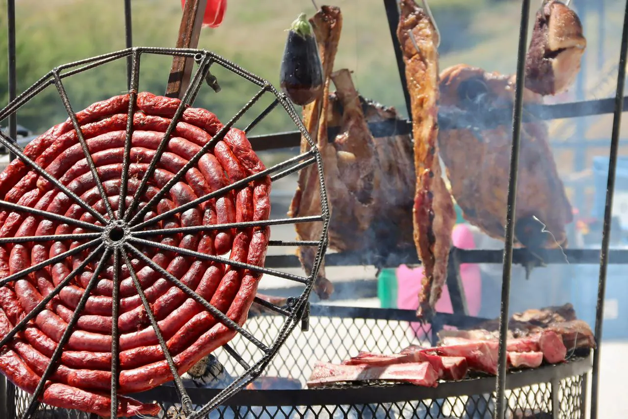 WhatsApp Image 2025-10-06 at 20.00.07 (1)