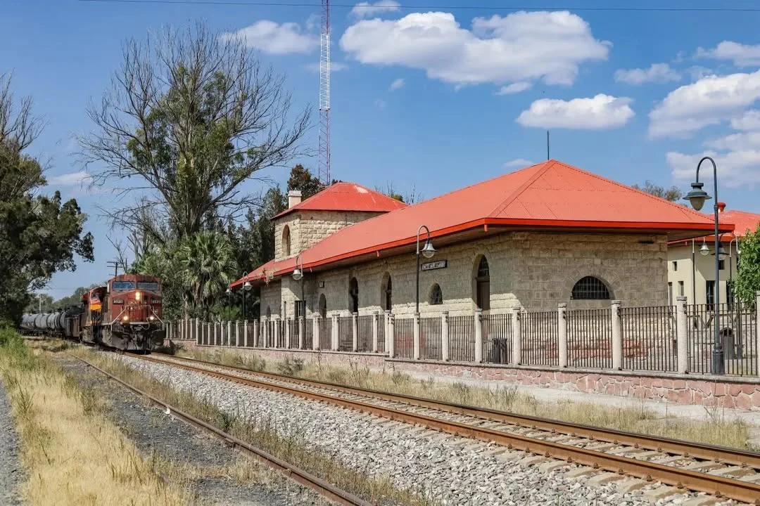 estación del tren SMA